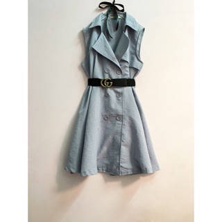 Đầm vest nút xoè bồng