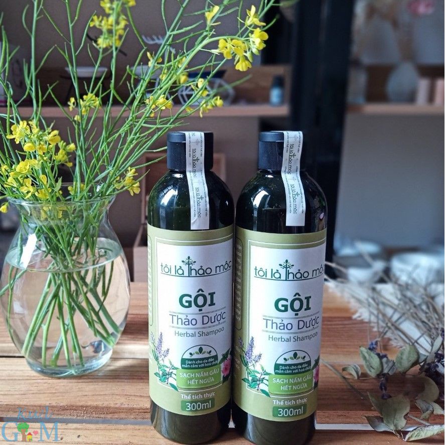 Dầu gội thảo mộc giúp giảm rụng tóc Tôi Là Thảo Mộc- Tuệ Viên
