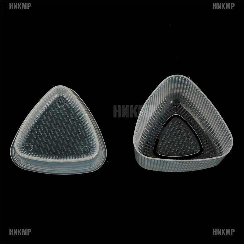 Bộ dụng cụ làm cơm nắm hình tam giác