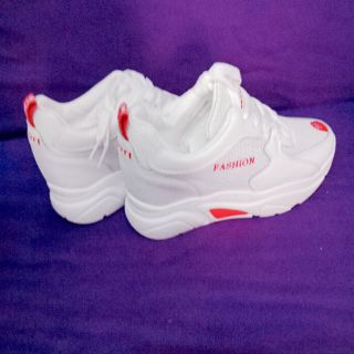 Giày độn đế 8 phân QC