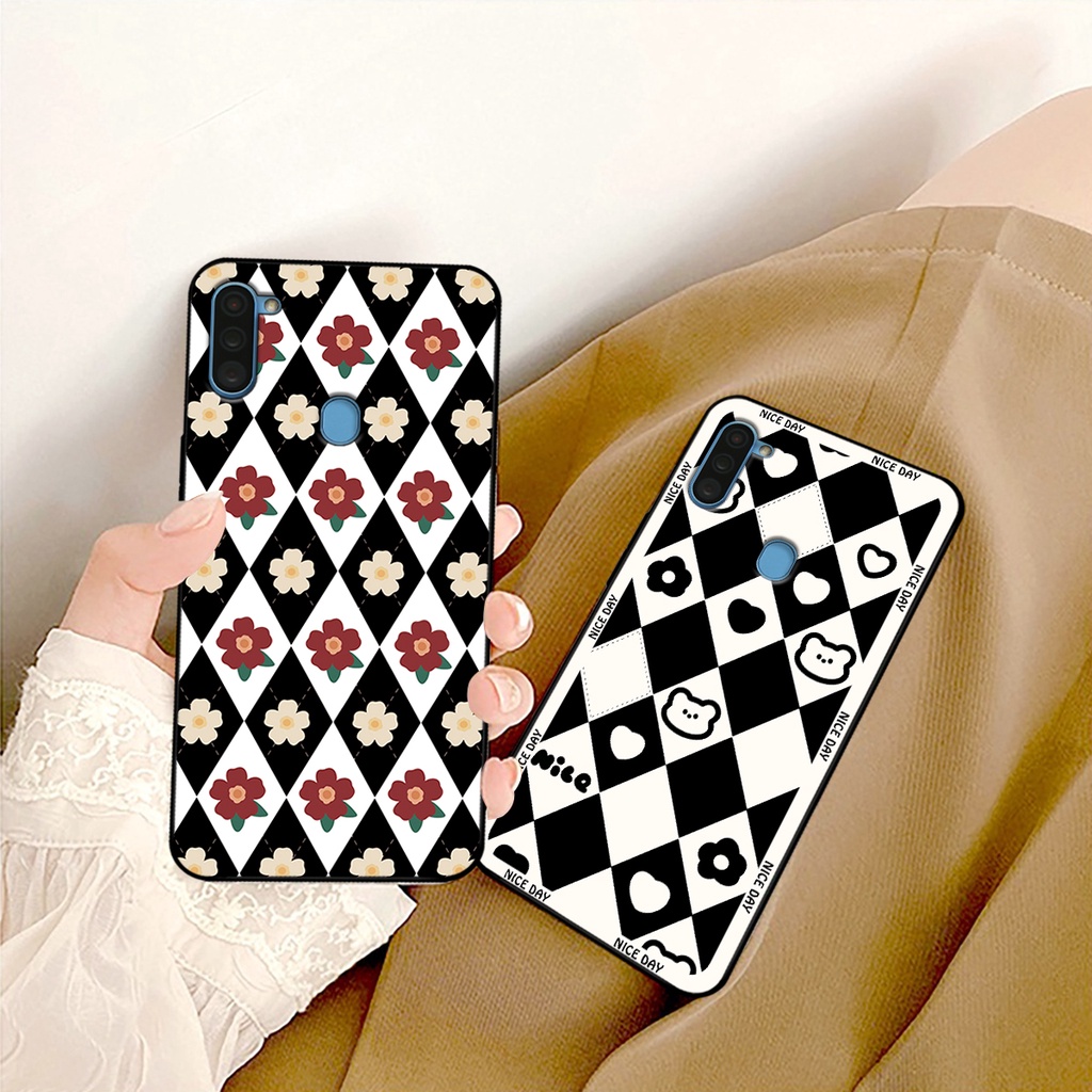 Ốp lưng Samsung A11 - Samsung M11 in họa tiết caro dế thương, cute.