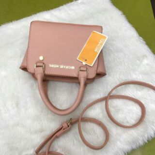 Túi xách Michael Kors