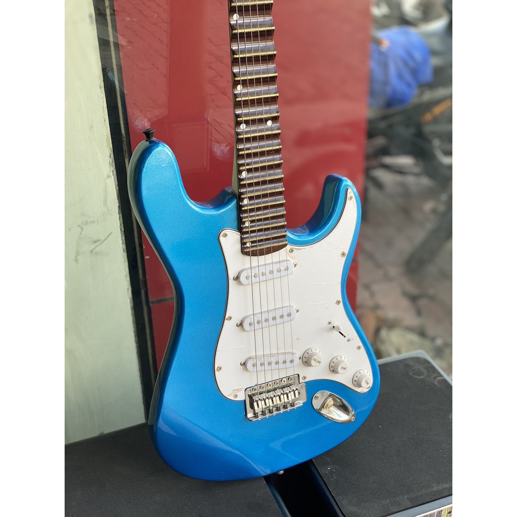 Đàn guitar điện cổ phím lõm