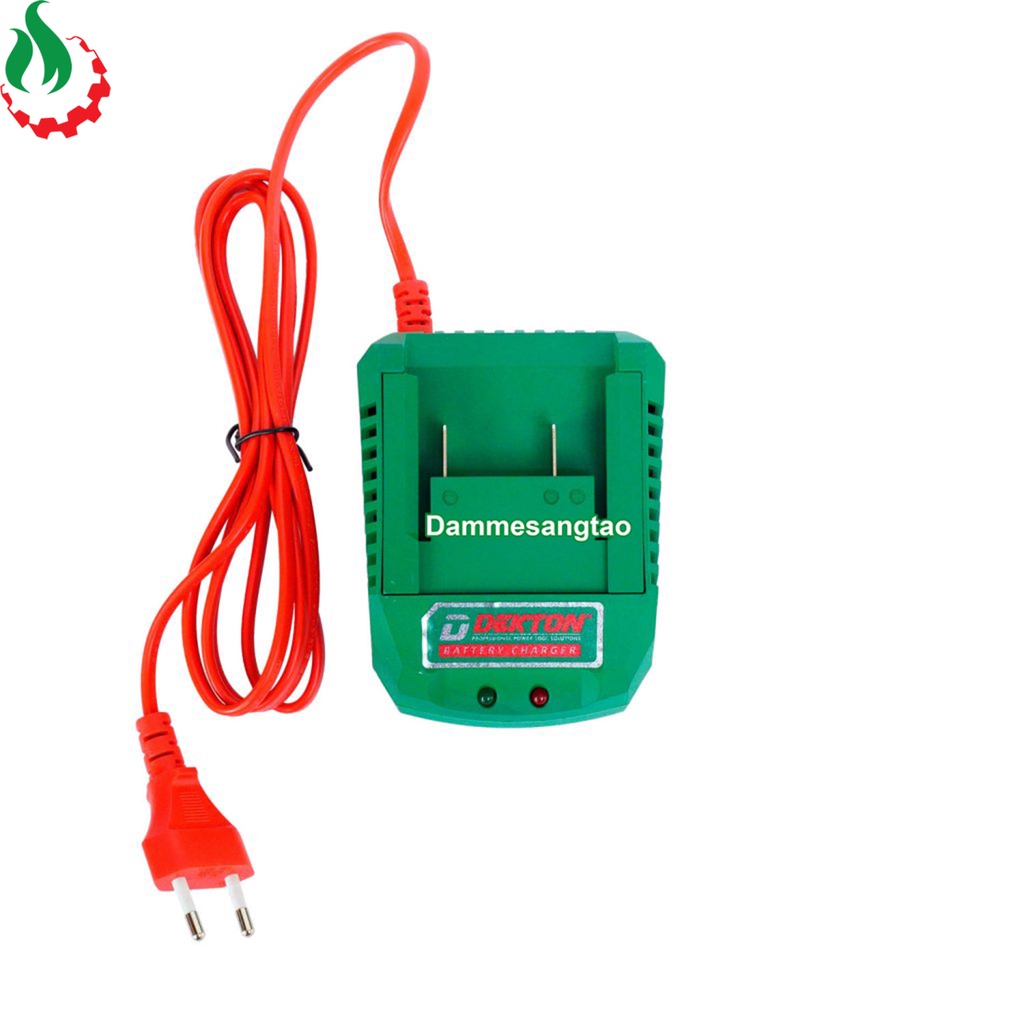 Sạc pin Dekton M21-S24 (2.4A) chân pin Makita phổ thông