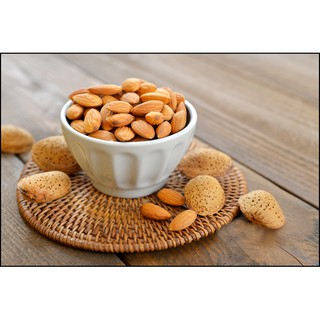 HẠT HẠNH NHÂN ĐÃ BÓC VỎ HỘP 500G