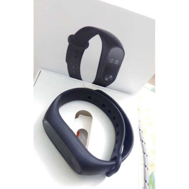 Vòng đeo tay Xiaomi Miband 2 màu đen chính hãng