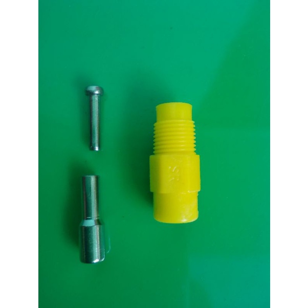 Núm sr uống nước cho cút,gà, giá 850k/100 cái