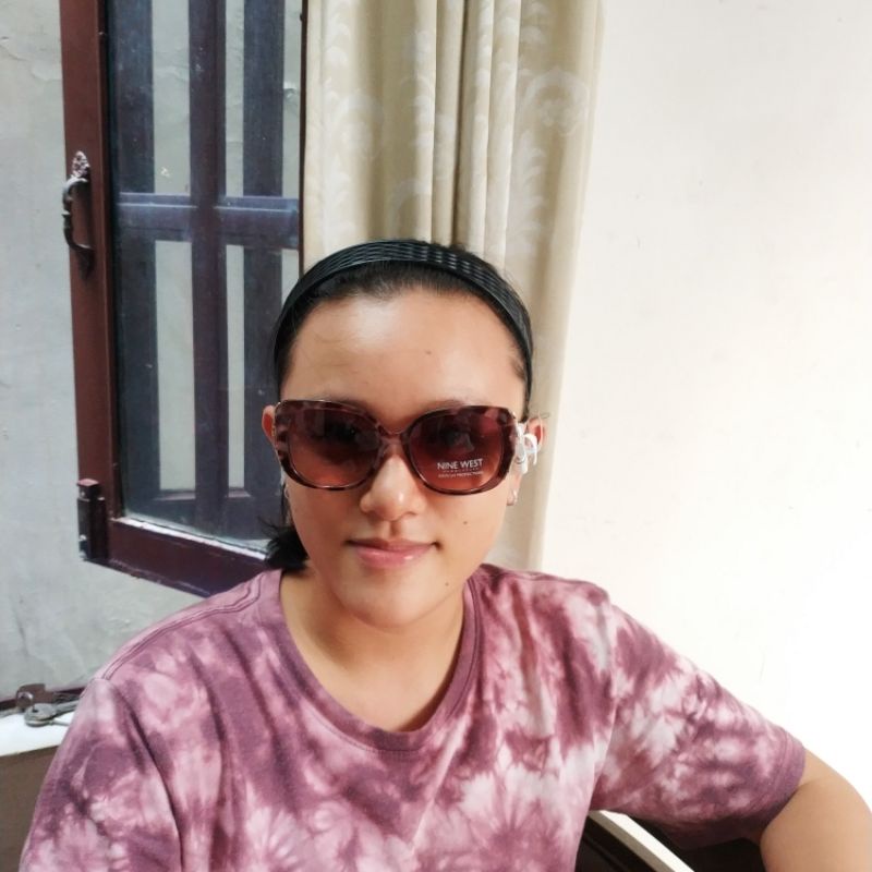 MẮT KÍNH NỮ. KÍNH MÁT.. NINE WEST.. AUTHENTIC