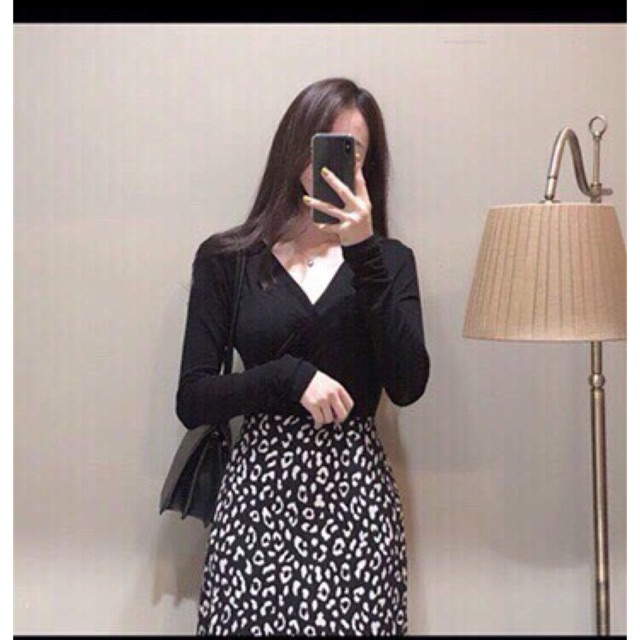 ❣️Áo thun gân đen tay dài chéo ngực mẫu cực yêu Giá 99K Hàng chuẩn đẹp