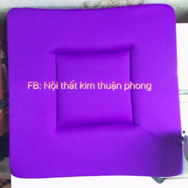 Nệm ngồi bệt tím