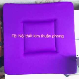 Nệm ngồi bệt tím