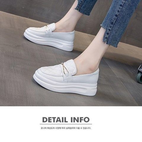 Giày Lười Màu Trắng Thiết Kế Mới Thời Trang Mùa Xuân 2021 Dành Cho Nữ