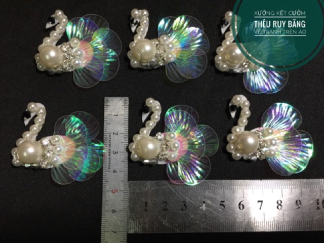 Sticker hình thiên nga, phụ kiện trang trí thời trang và hanmade
