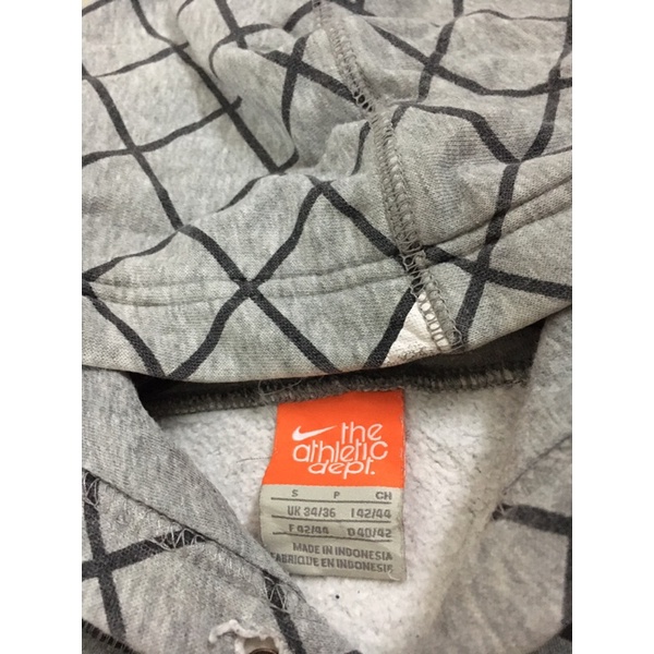 Hoodie hiệu Ni.ke caro 2hand
