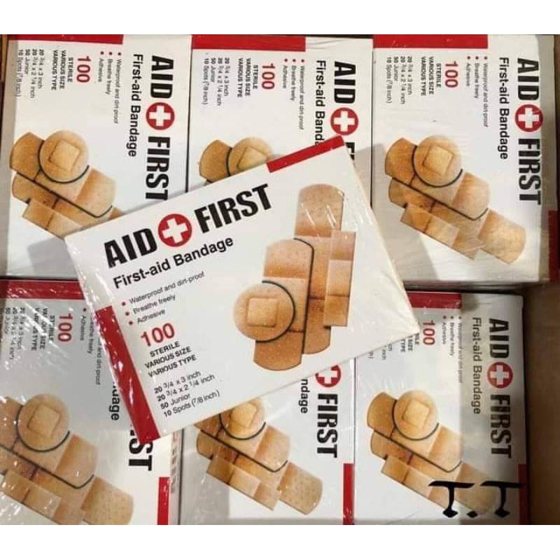 Hộp 100 băng cá nhân AID FIRST