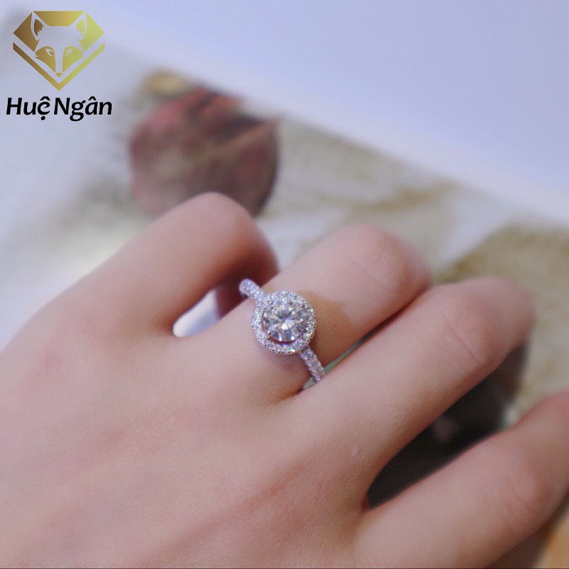 Nhẫn bạc Ý 925 Huệ Ngân - 4 chấu đính đá 7li RR1681