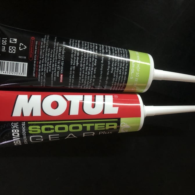 Nhớt xe máy, xe tay ga LIQUI MOLY MOLYGEN 5W30-5W40 bình 1L