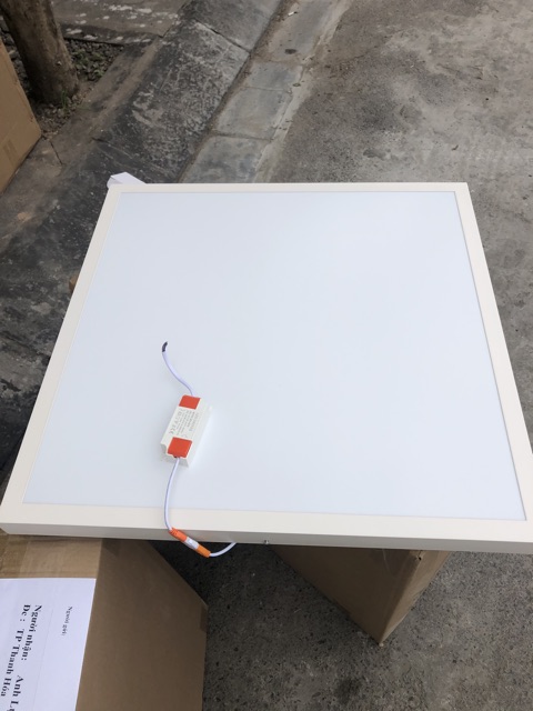 Đèn led panel 600x600 48w ốp trần nổi