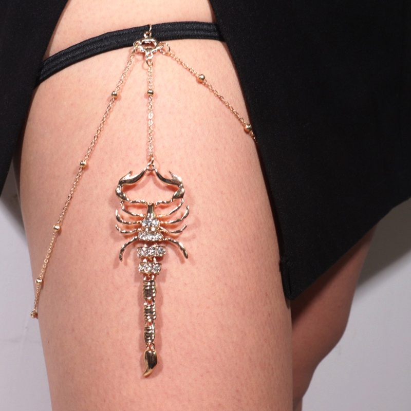 Vòng Đeo Đùi Hình Bò Cạp Phối Dây Xích Chống Trượt Thời Trang Mùa Hè Cho Nữ