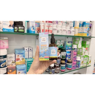 Vitamin DHA drops dạng nhỏ giọt dành cho bé từ 3 tháng tuổi.