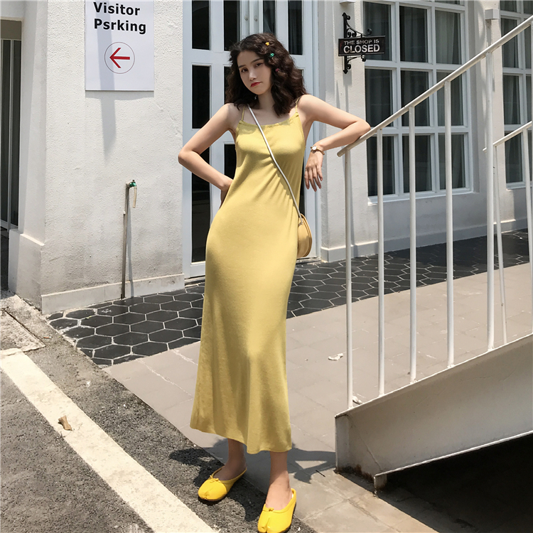 đầm ulzzang Dệt Kim Không Tay Xẻ Tà Phong Cách Hàn Quốc 2 Màu Lựa Chọn