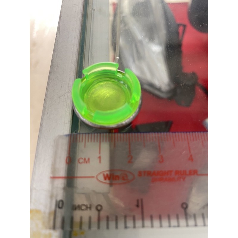 Cao su chụp chân kiếng