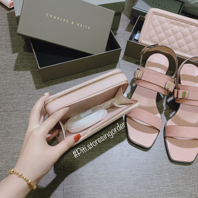 Túi + Clutch Cnk kèm box chính hãng có sẵn CK6-10840105
