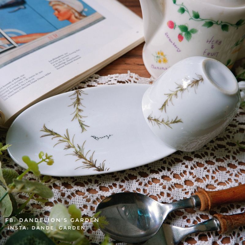 Set khay kèm ly vẽ lá hương thảo