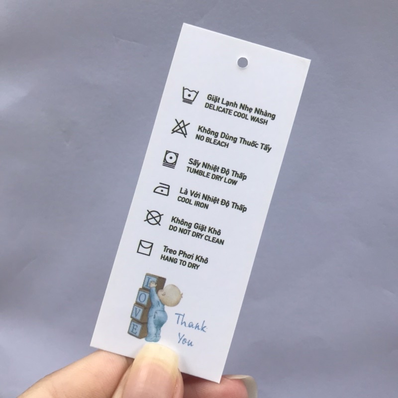 Mác quần áo, Tag Nhãn quần áo, THIẾT KẾ IN ẤN cho shop quần áo, bìa cứng, cán màng k thấm nước 100 mác - size 9x3.6cm