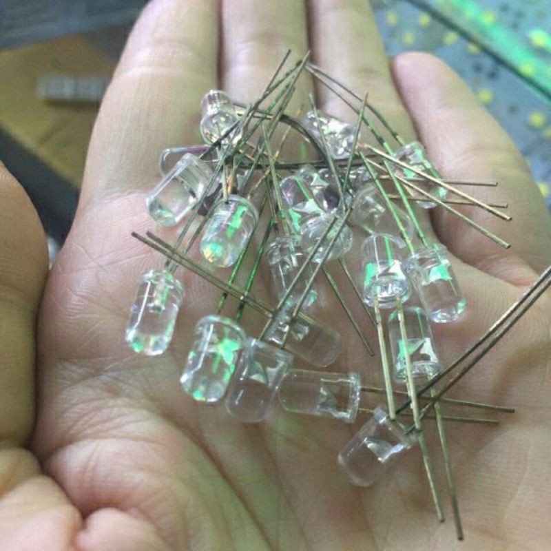 Bóng Led 7 màu nháy chậm