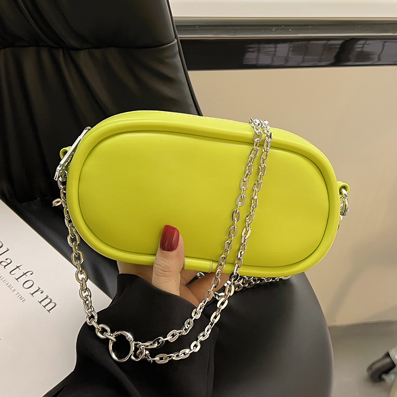 Túi đeo chéo vai IELGY màu kẹo đơn giản phối xích kết cấu đơn giản cho nữ