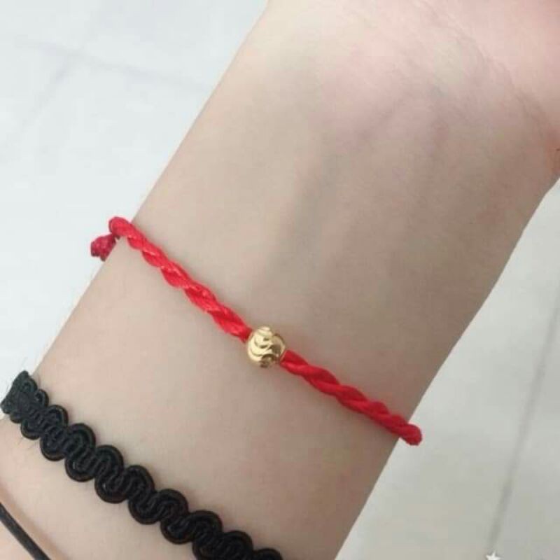 VÒNG TAY CHỈ ĐỎ BI BẠC MẠ VÀNG 6LI MAY MẮN