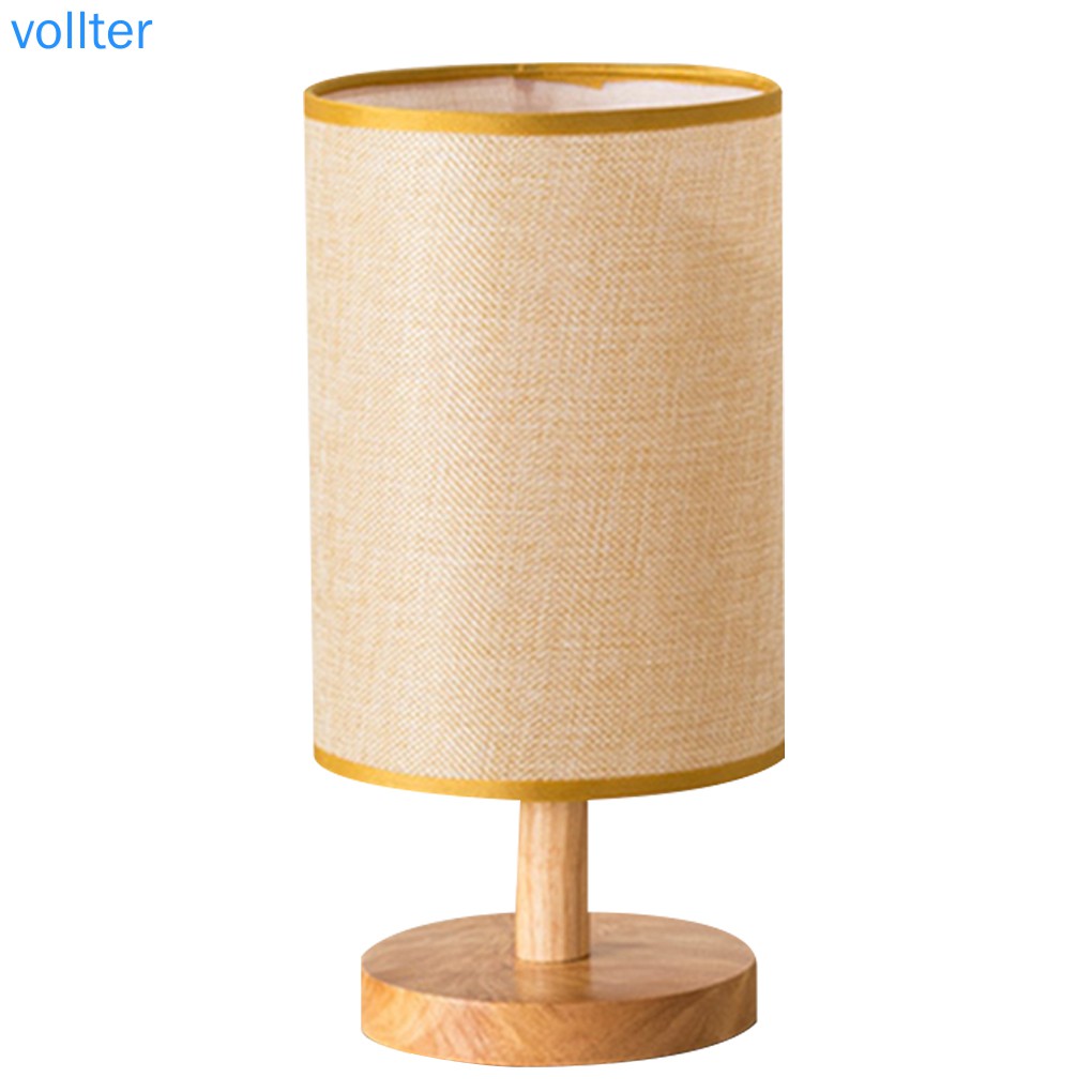 Đèn để bàn có đế bằng gỗ tiện dụng và bền