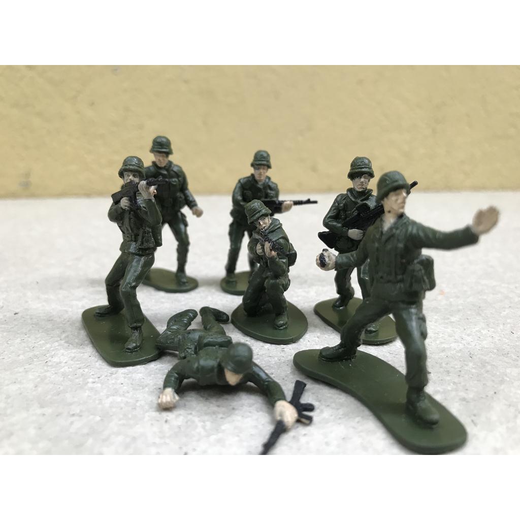Mô hình Nhân vật tiểu đội lính 1:43
