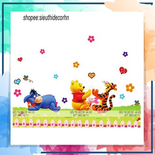 Tranh dán tường cho bé phòng ngủ ST DECOR AY992 Chân Tường Gấu Pooh