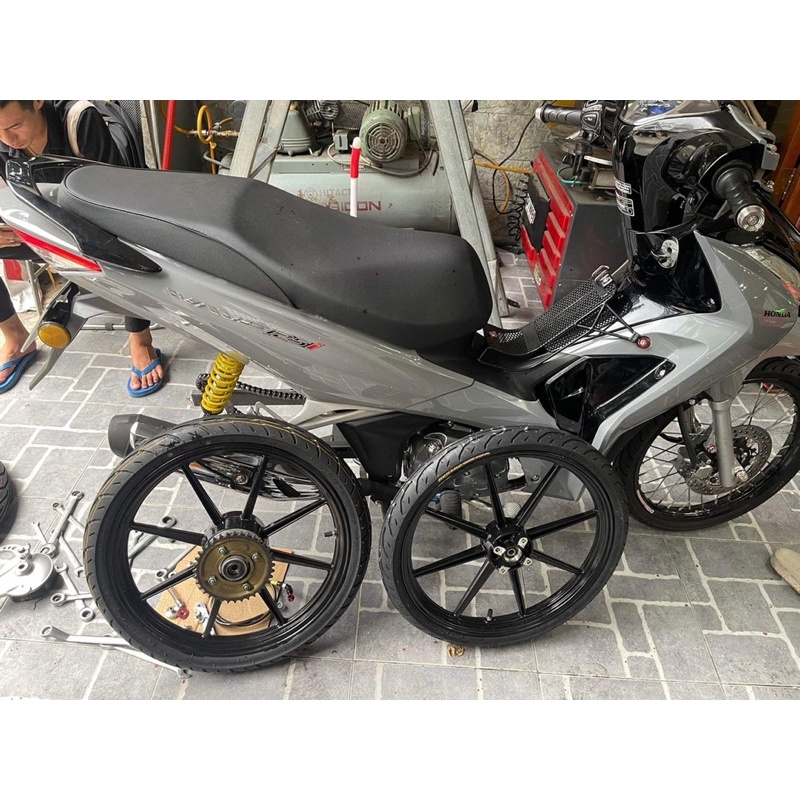 Mâm 8 cây x1r cho xe honda dreams wave future chính hãng