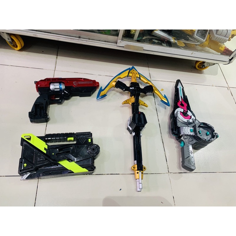 Đồ chơi siêu nhân mô hình đồ chơi Bandai Dx Weapon các loại mất nắp pin