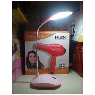 Đèn led cảm ứng tích điện để bàn chống cận