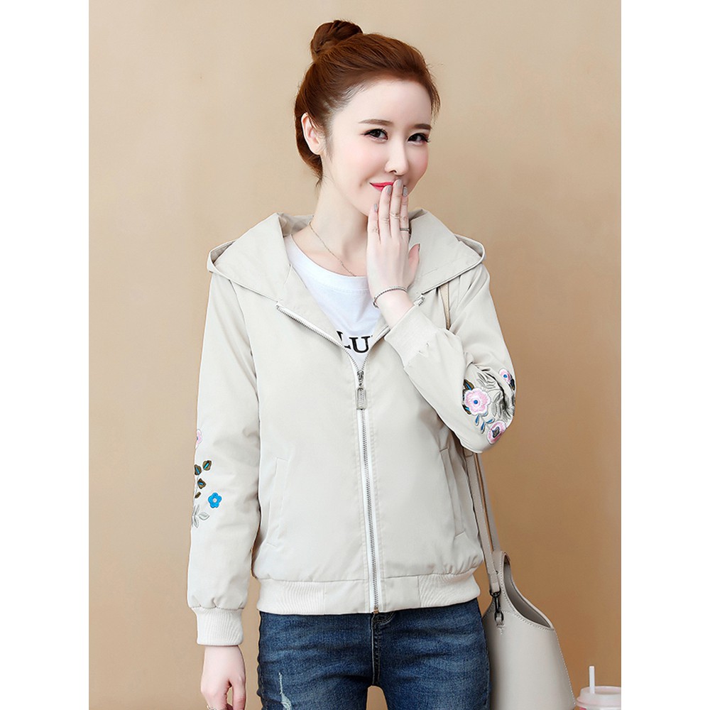 Áo bomber nữ có mũ thêu hoa ở tay nữ tính size 40-65kg 240820