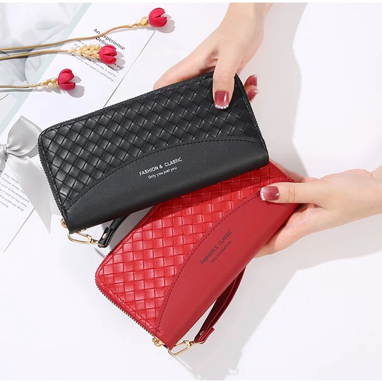 Ví Dài Nữ Cầm Tay Đen Chéo V557 Cao Cấp Kiểu Dáng Sang Trọng Phong Cách Hàn Quốc - Hazo
