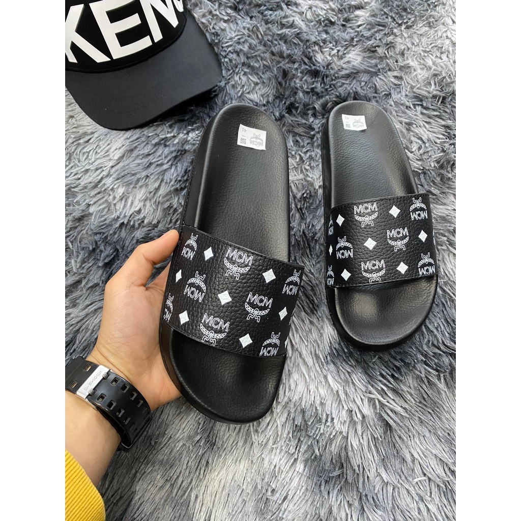 FREE SHIP Dép lê nam quai ngang in hình MCM - Dép nam quai da sần chất