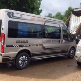 Ốp lazang ford tránit 1 bộ : 4 chiếc