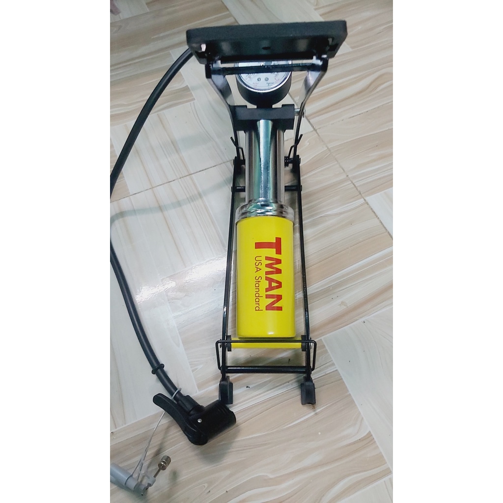 BƠM ĐẠP CHÂN 1 ỐNG, 1 XI LANH CÓ ĐỒNG HỒ HIỆU T-MAN CAO CẤP