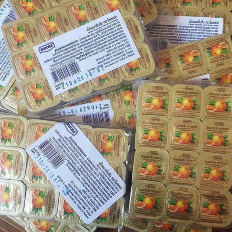 Vỉ 24 Hộp Kẹo Cam C Trái Tim Thái Lan