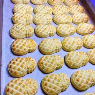 Bánh dứa Đài Loan Hand-made 40gram/bánh chỉ 96k/hộp 6 bánh