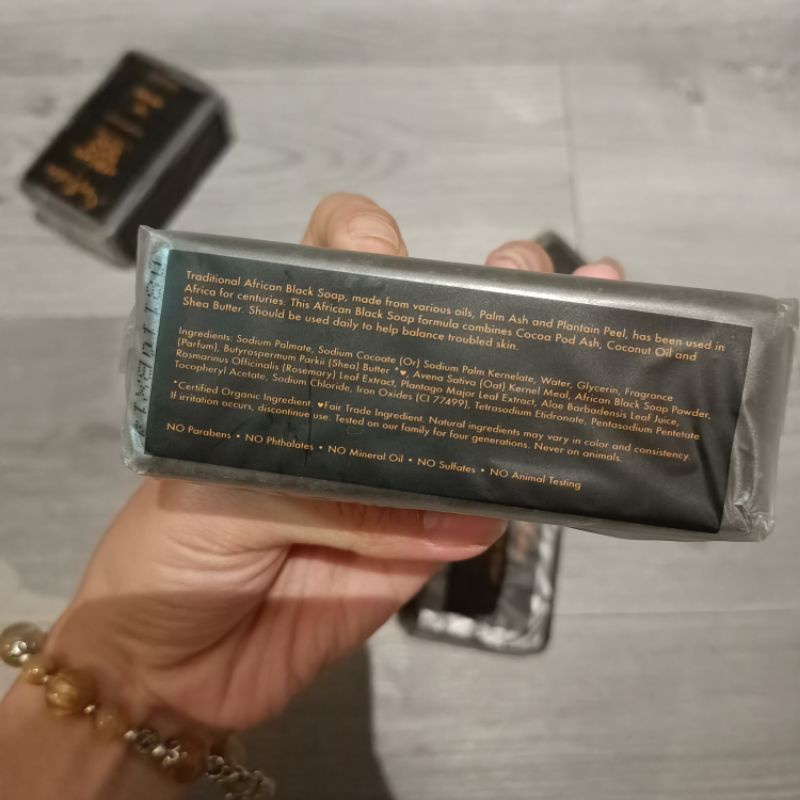 Xà phòng Sheamoisture giảm mụn lưng 230g