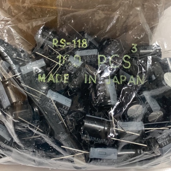 A01 Tụ điện màu đen Rubycon 450V 22UF BXA 105° 18x20