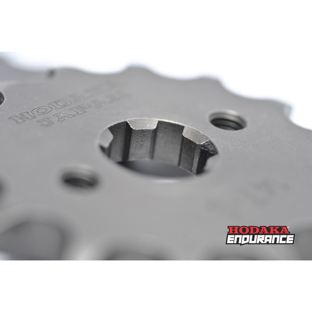 Nhông HODAKA trước Suzuki Sport