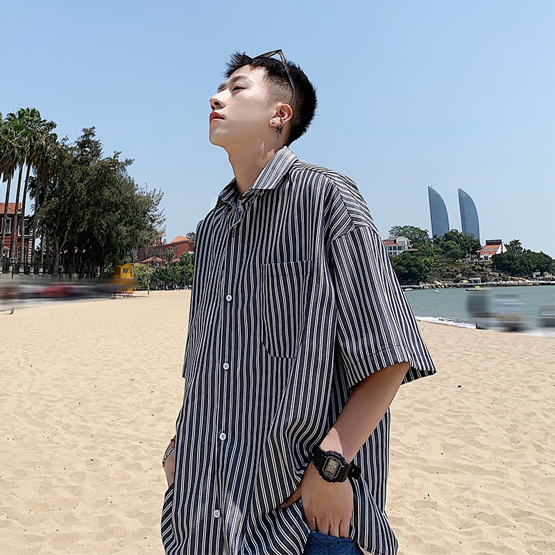 Áo Sơ Mi Tay Ngắn Họa Tiết Sọc Thời Trang Phong Cách Hàn Cho Nam