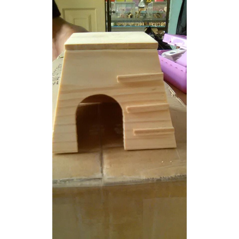 Nhà Ngủ GỖ Thông mini cho hamster hoặc trưng bày .